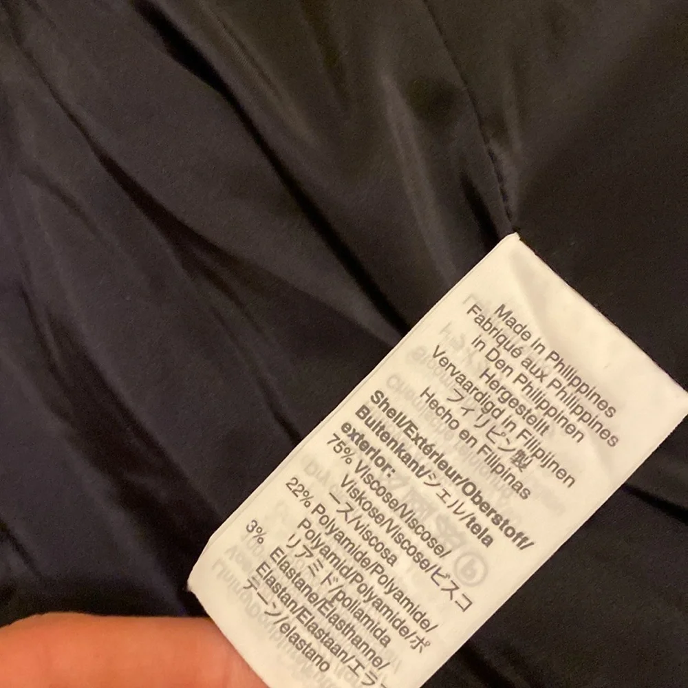 J. Crew 365 Classic Black Jacket. Size 4. Style H2743